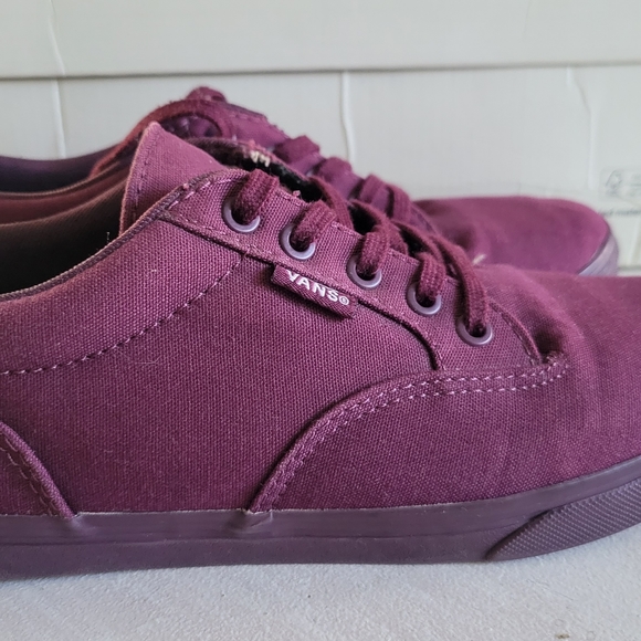 Vans - Picture 4 of 7